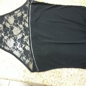 🌹Black lace & rhinestone halter top